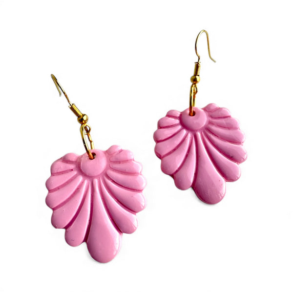 Handmade pink polymer clay earrings with vintage-inspired shell shape.